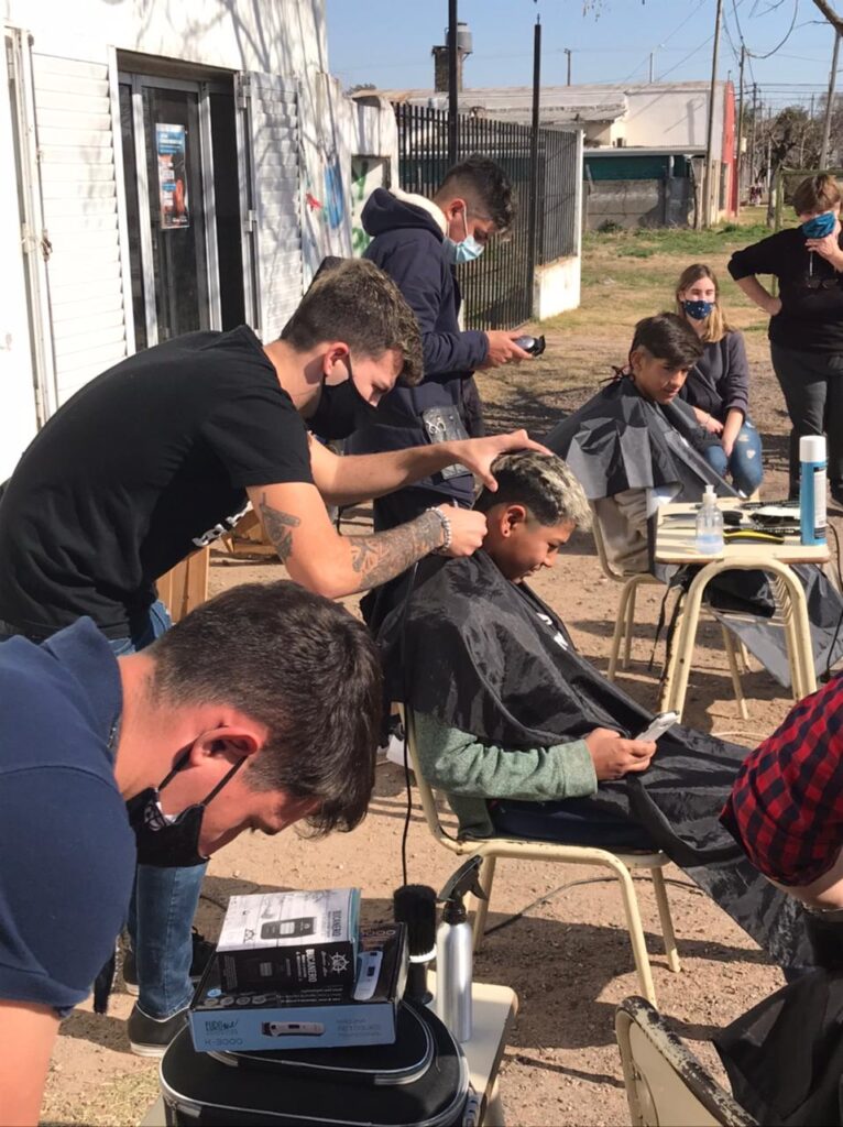 “Tijeras Solidarias” realizará este sábado su última actividad del año
