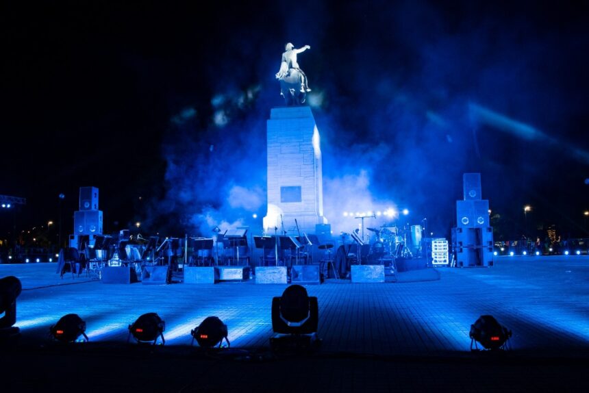 Venado celebró en plaza San Martín la llegada del 2022, un año que promete gran actividad cultural