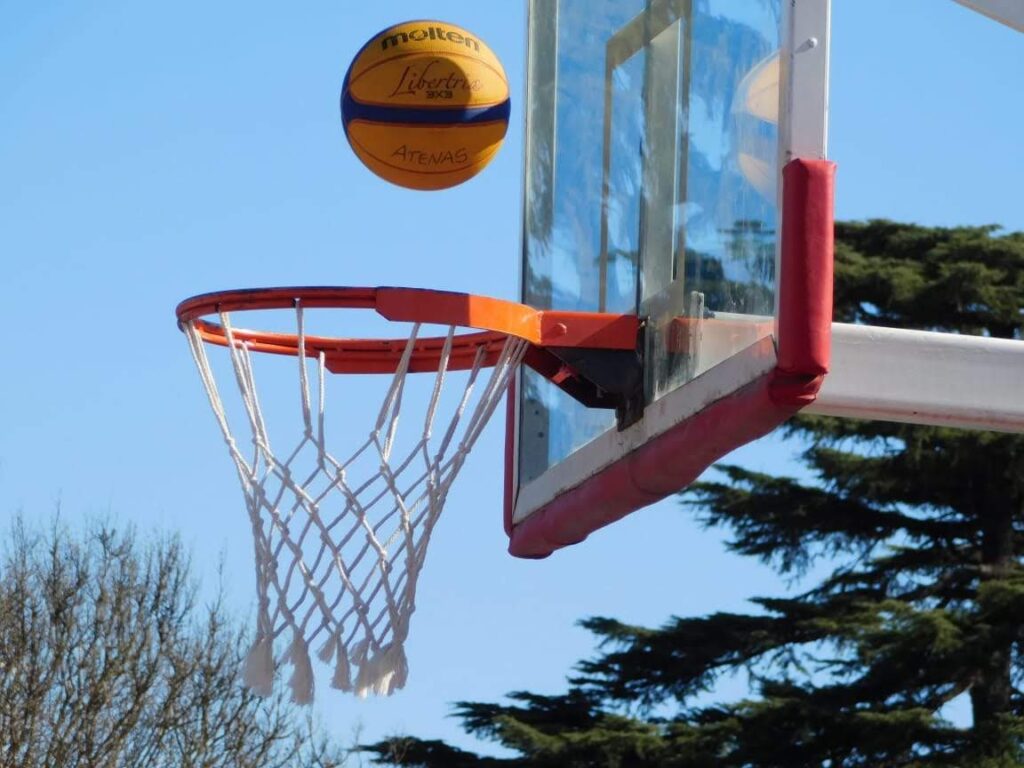Básquet de la Liga 3×3 en el Parque Municipal “General Belgrano”