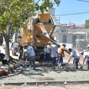 El pavimento en Venado Tuerto sigue ganando cuadras El pavimento en Venado Tuerto sigue ganando cuadras