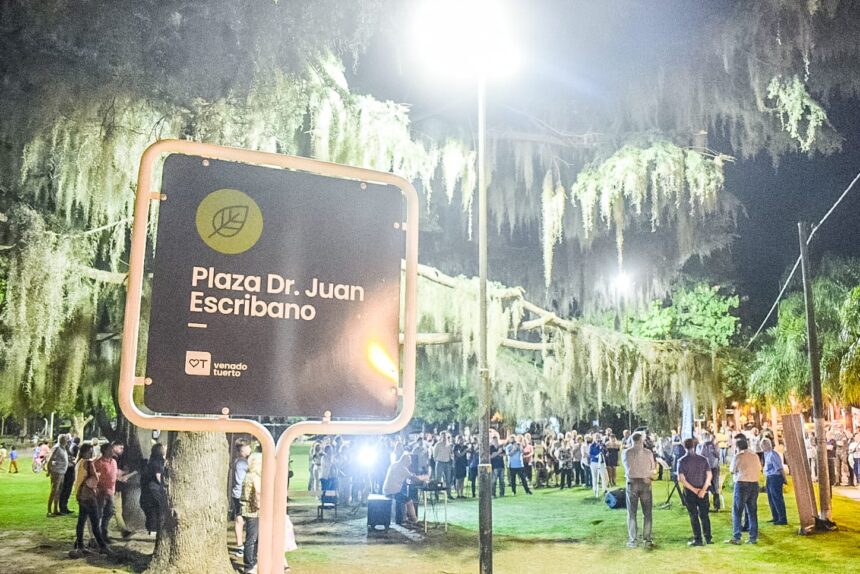 El intendente inauguró luminarias led en la plaza Escribano del barrio Provincias Unidas