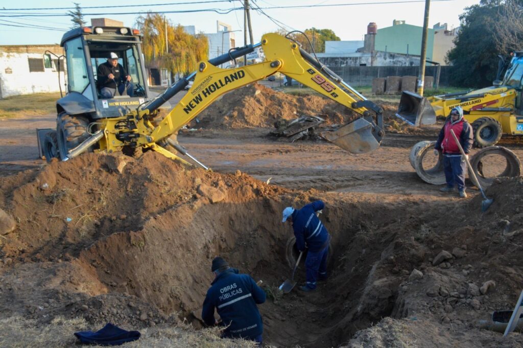 Trabajos hídricos todo el año: el Gobierno municipal no detiene la limpieza y mantenimiento de desagües