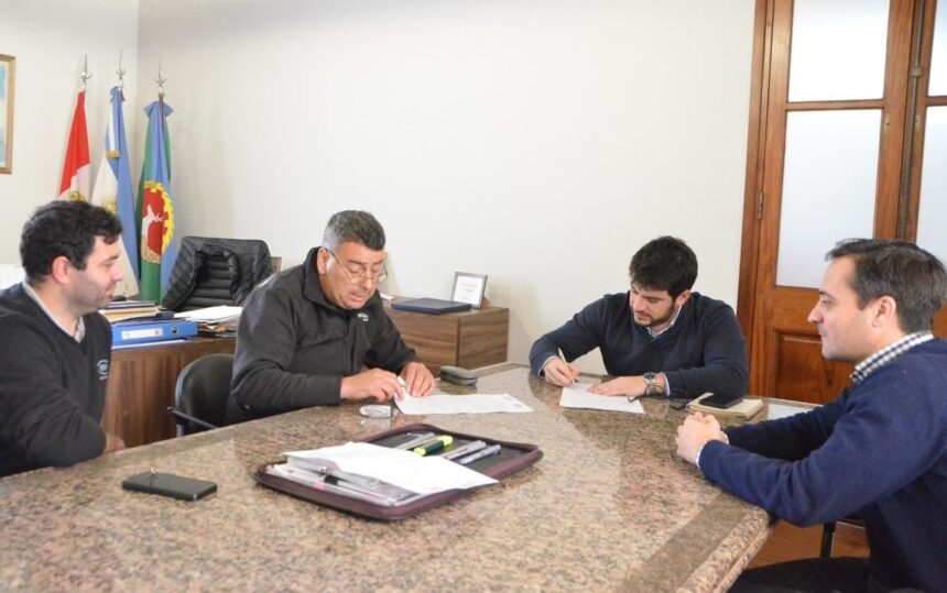 Ejecutivo municipal y gremio acordaron un aumento en el valor de las horas extras Ejecutivo municipal y gremio acordaron un aumento en el valor de las horas extras
