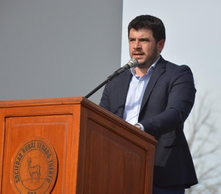 En su discurso inaugural de ExpoVenado, Chiarella afirmó que “el país sale adelante con el campo, nunca contra el campo”