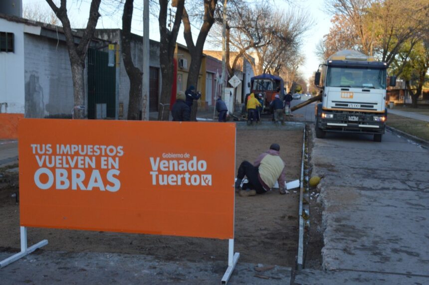 El Gobierno Municipal avanza con preparación de suelo para pavimento de Belgrano y Goumond
