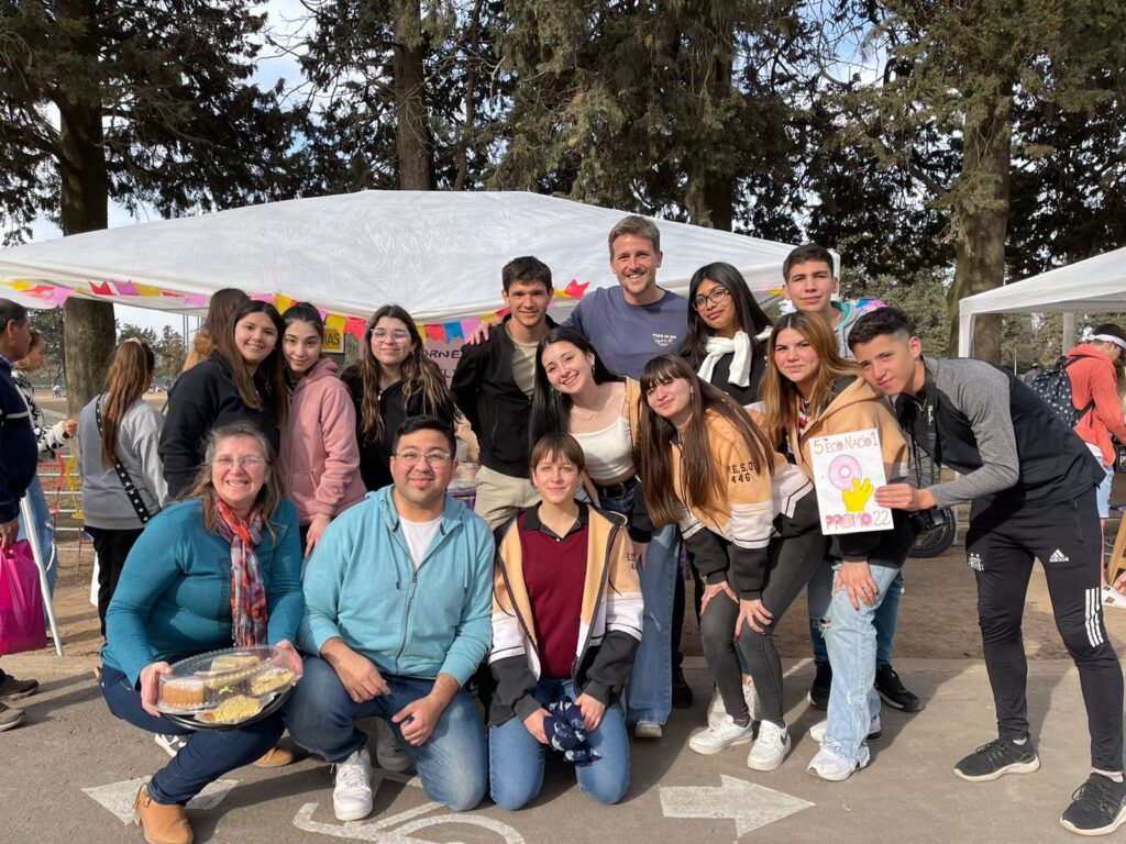 Merienda dominguera con “Se Picó la 22” en el Parque Municipal