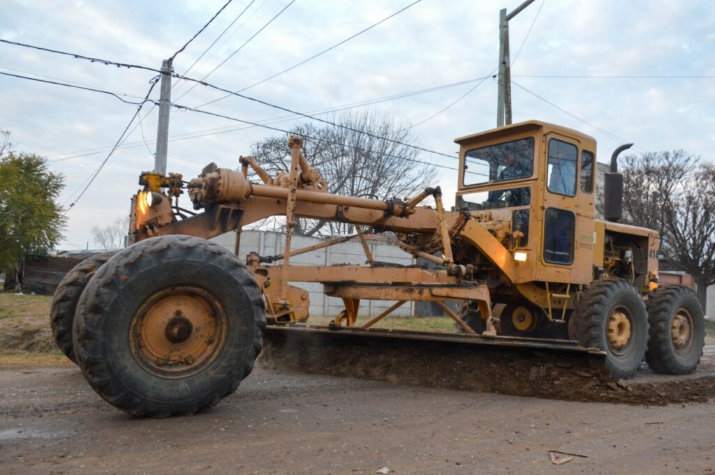 El Gobierno Municipal redobla esfuerzos para mantener calles de calzada natural