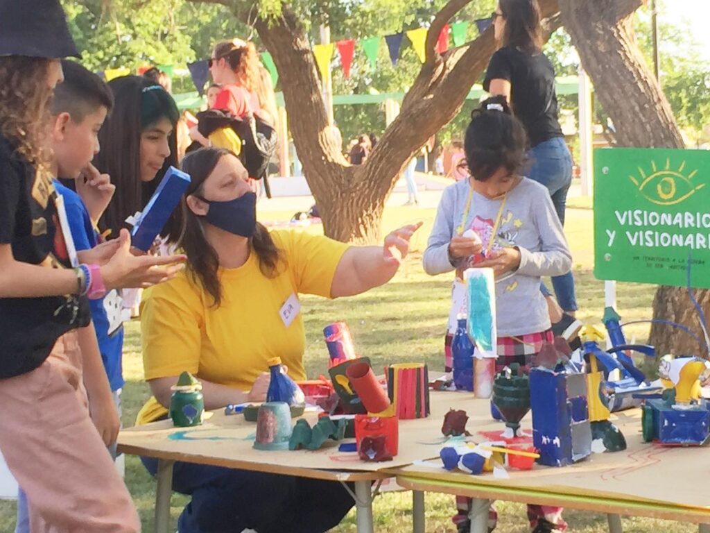 “Nuestros Patios Susurran para Infancias” llega al barrio Santa Rosa