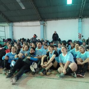 Vóley recreativo en el Club Sacachispa