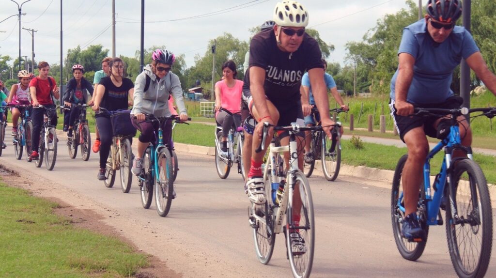 Bicicleteada recreativa unirá plaza Italia con la Laguna el Hinojo