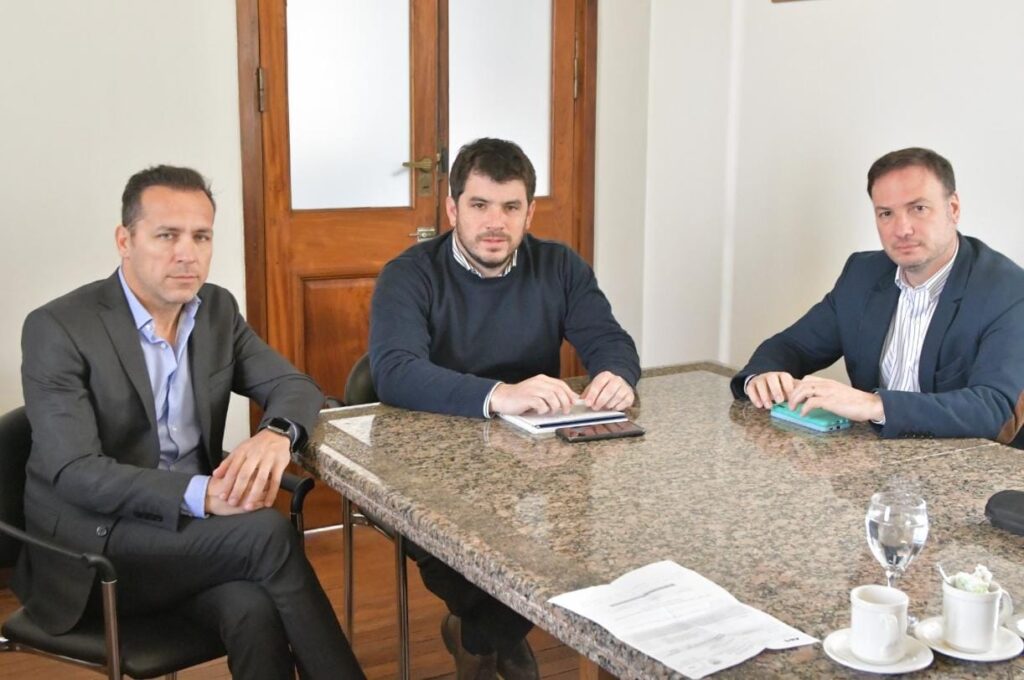 Empresario local aporta sus instalaciones para que el Municipio pueda seguir separando residuos hasta que se construya la planta nueva