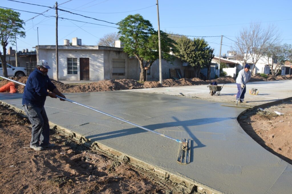 El Gobierno Municipal prepara calzadas para nuevas pavimentaciones