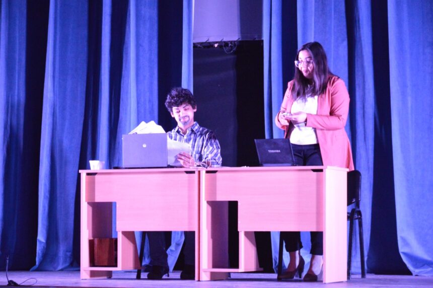 Capacitación laboral con teatro y mucha participación