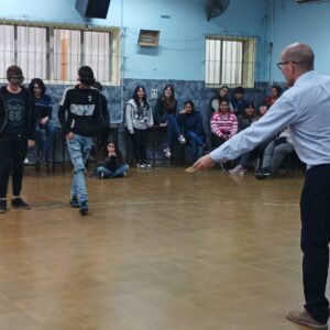 Prevención Vial: la Campaña Municipal “Bajá un Cambio” capacitó a alumnos de la Escuela 238 Prevención Vial: la Campaña Municipal “Bajá un Cambio” capacitó a alumnos de la Escuela 238
