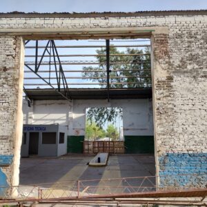 Apertura de calle Paz: el Gobierno municipal inició los trabajos de desmantelamiento del galpón de la ex Cooperativa Agropecuaria
