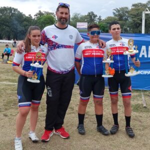 Logro de los ciclistas venadenses del programa “Juventudes Deportivas”