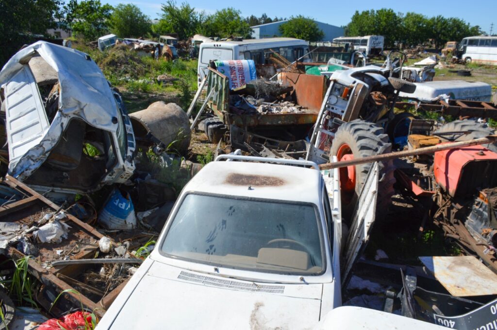 Venderán chatarra acopiada en predio municipal y la recaudación se destinará a obras en Laguna el Hinojo