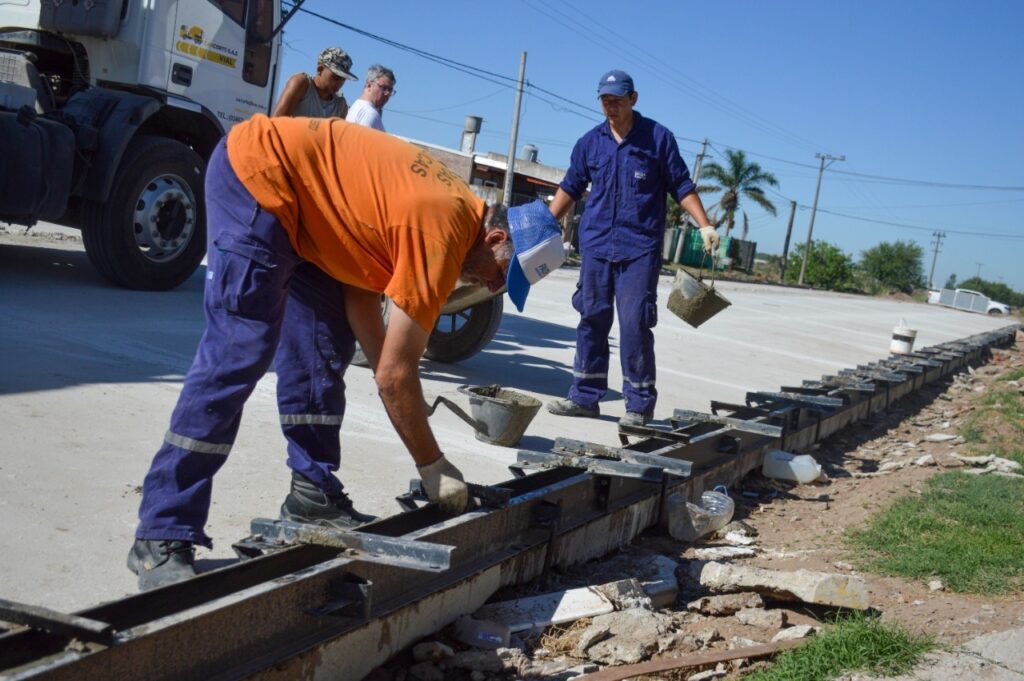 El Gobierno Municipal suma una nueva cuadra de pavimento para la ciudad