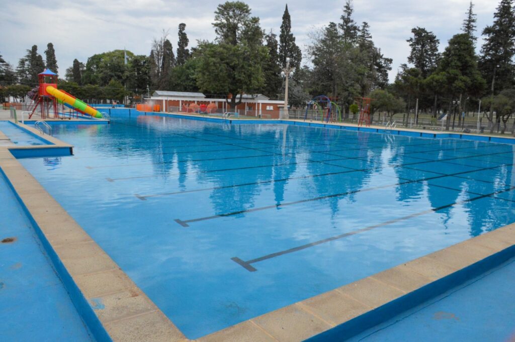 Abre este sábado: el gobierno de la ciudad acondicionó el natatorio del Parque Municipal para la temporada de verano