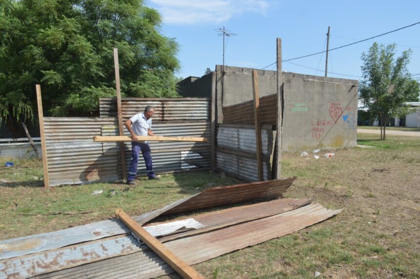 El Gobierno de Venado Tuerto impulsó un operativo de desalojo ante la usurpación de un terreno municipal