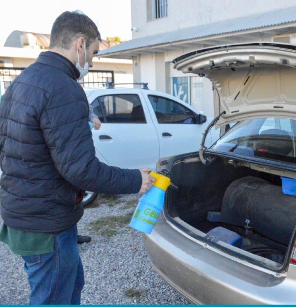 Desinfección de taxis y remises del mes de febrero