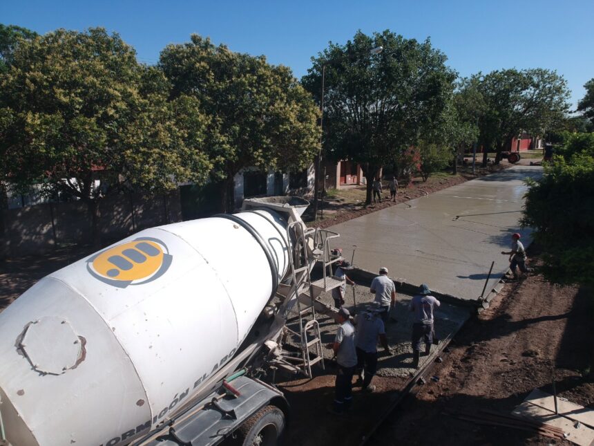 El Gobierno Municipal ejecuta obras de pavimento en distintos puntos de la ciudad