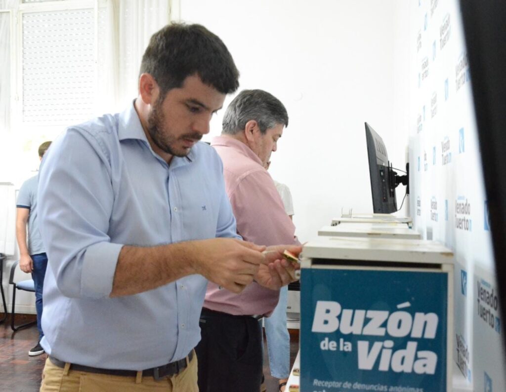 El Gobierno municipal presentará en fiscalía las 41 denuncias de vecinos que se conocieron tras la apertura de “Buzones de la Vida”