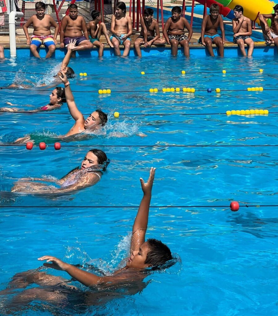 Más de 300 niños y niñas concurrieron a la Escuela Deportiva y de Natación