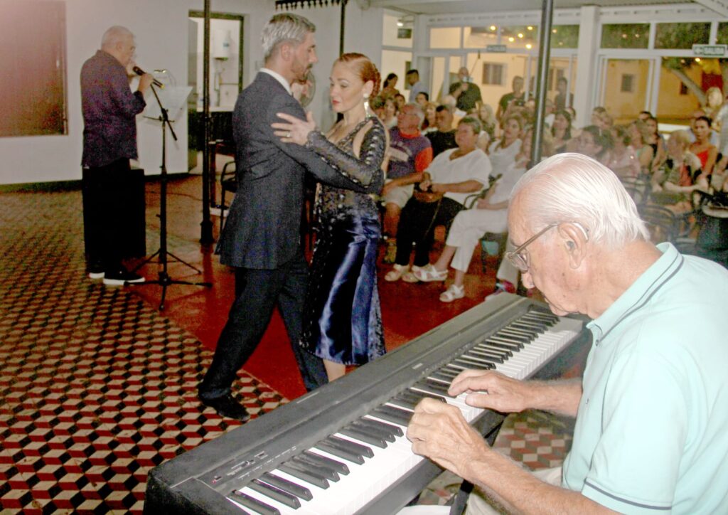 Noche de Club Dadá en la Casa Museo Cayetano Alberto Silva
