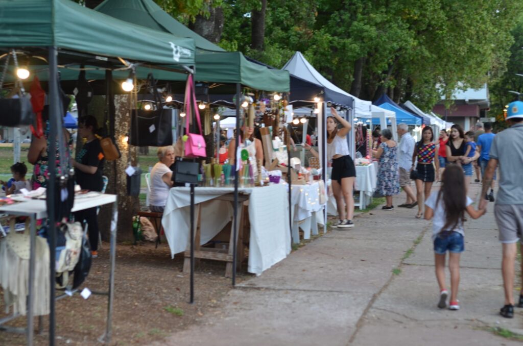 Sábado con superferia: habrá más de 180 emprendedores en el nuevo “Paseo de la Ciudad” del Parque Municipal