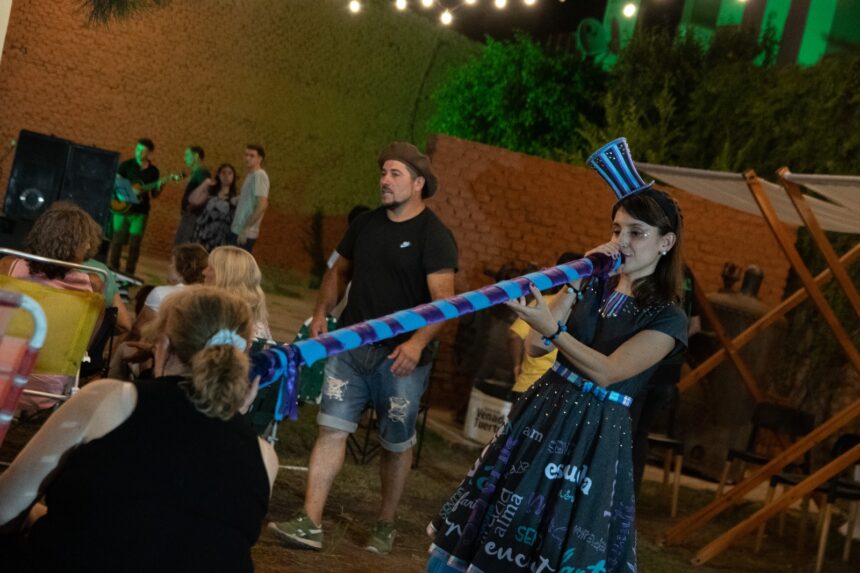 Danza, teatro, música y una muestra homenaje en otra noche mágica de “Nuestros Patios Susurran”