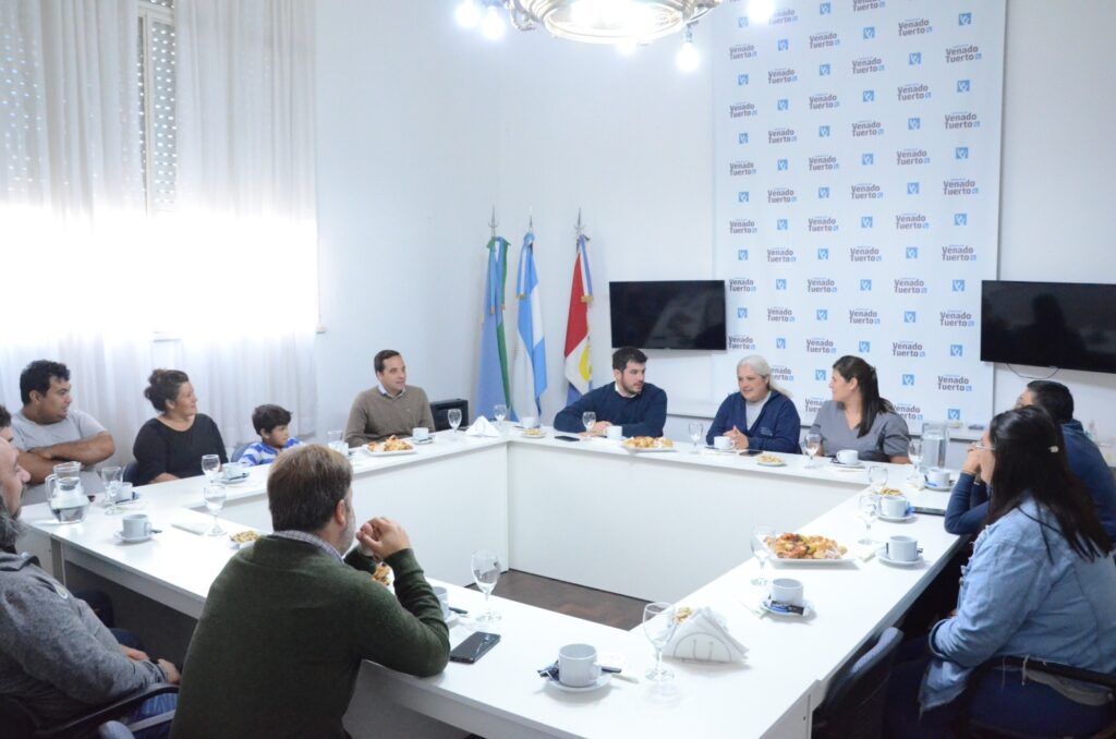 Progreso: trabajadores municipales completaron el secundario con ayuda del Gobierno de Venado Tuerto