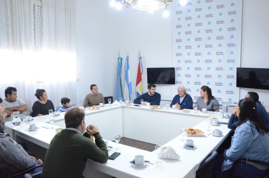Progreso: trabajadores municipales completaron el secundario con ayuda del Gobierno de Venado Tuerto