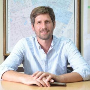 Santiago Meardi: “Desde el Municipio logramos que 770 vecinos se incorporen a empresas de la ciudad”