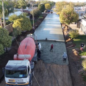Más obras en la ciudad. El Gobierno Municipal hormigonó una cuadra más en barrio Norte