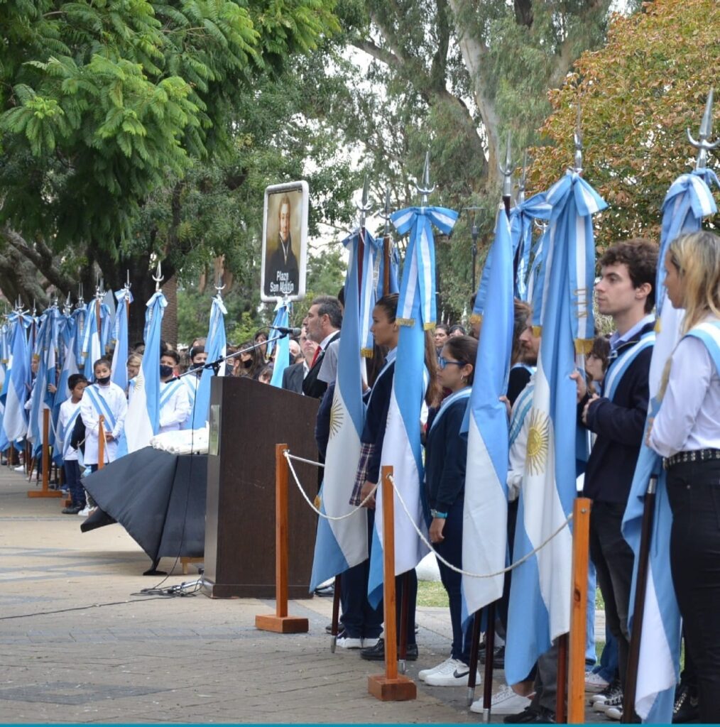 Tedeum y acto oficial en el 213º Aniversario de la Revolución de Mayo