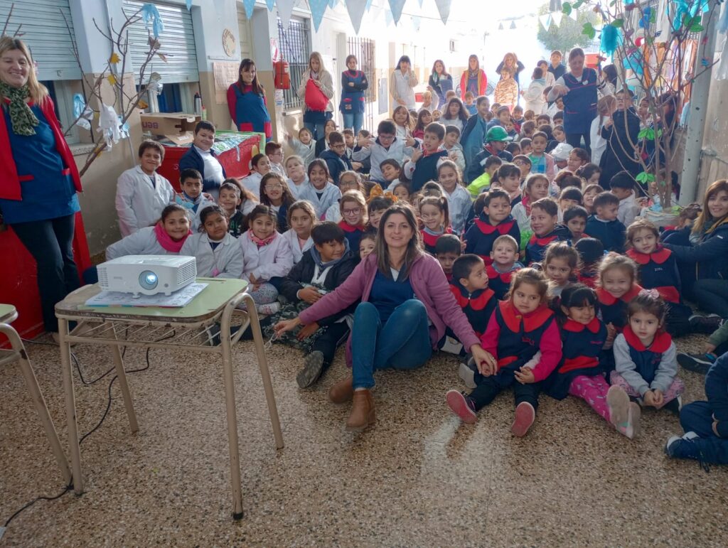 Presencia del IMUSCA en las escuelas con el programa “Para Cuidarme Bien”