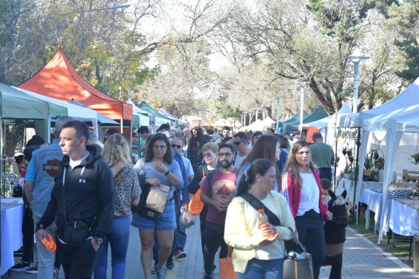 Domingo de feria: se viene una nueva edición del “Paseo de la Ciudad”