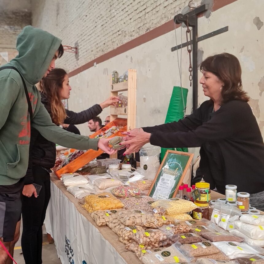 El gimnasio del Instituto Santa Rosa fue copado por el “Venite al Parque”
