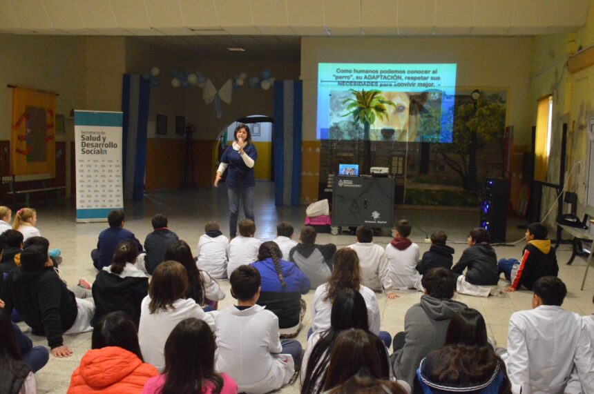 El programa “Para cuidarme bien” del Imusca continúa las visitas a escuelas y jardines