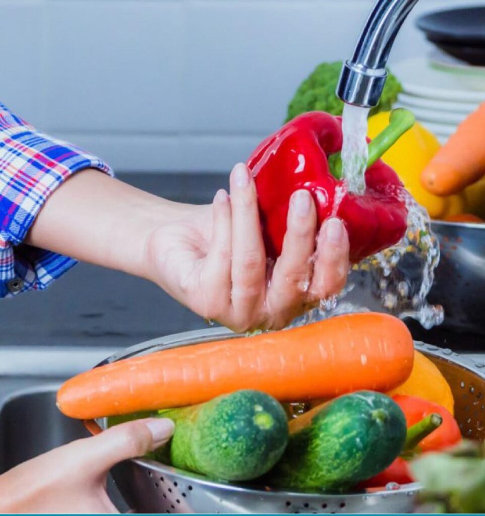 Capacitaciones en doble turno para una correcta manipulación de alimentos