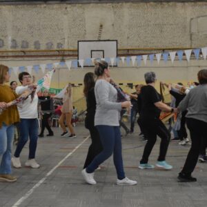El “clásico de los domingos” tuvo una clase de Pericón Nacional y Tejetón Solidario