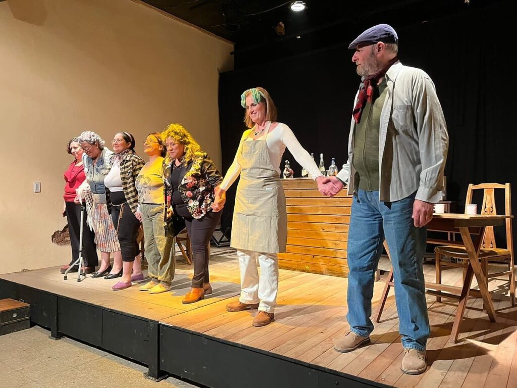 Los Arlekinos celebraron aniversario con una presentación en Teatro Malandra