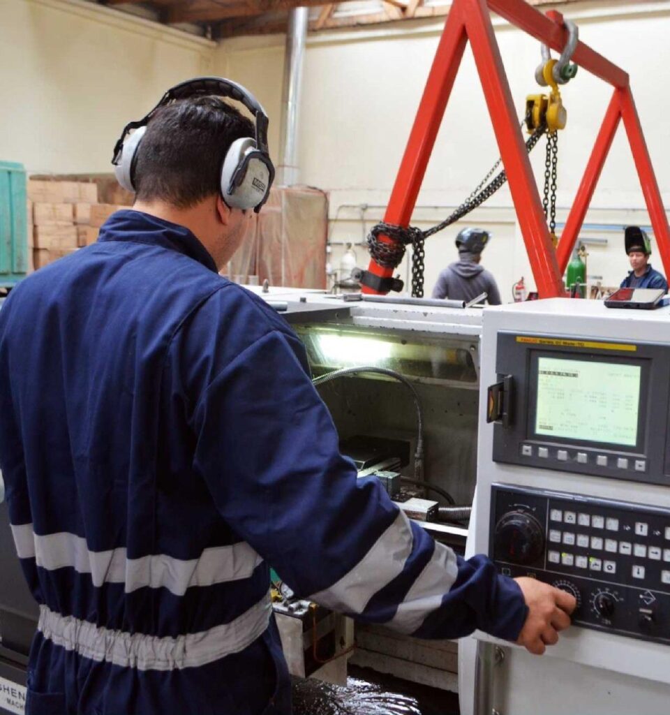 El Gobierno Municipal abre inscripción para el curso de Operador de Torno CNC