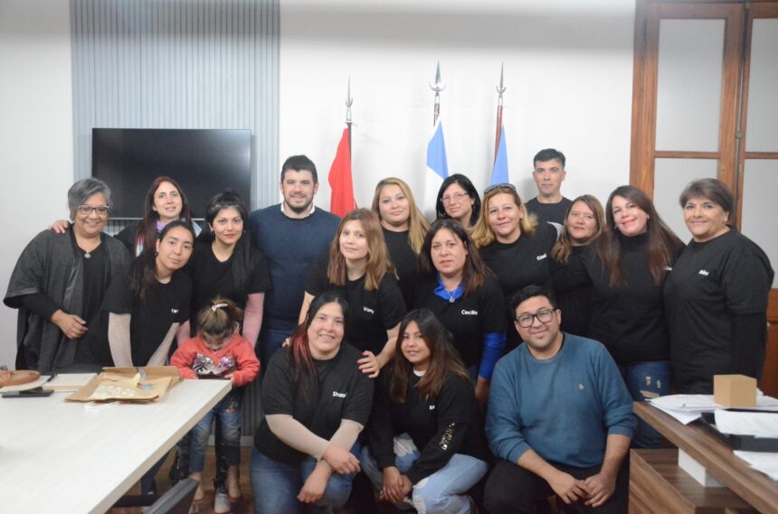 Encuentro del Intendente Chiarella con el Club de la Peluquería