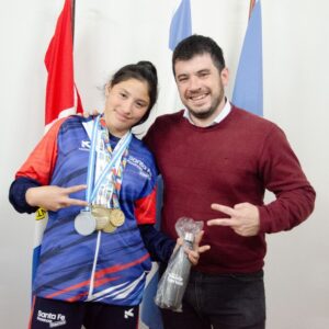 El Intendente recibió a Aldana Luna, Campeona Nacional de Breaking El Intendente recibió a Aldana Luna, Campeona Nacional de Breaking