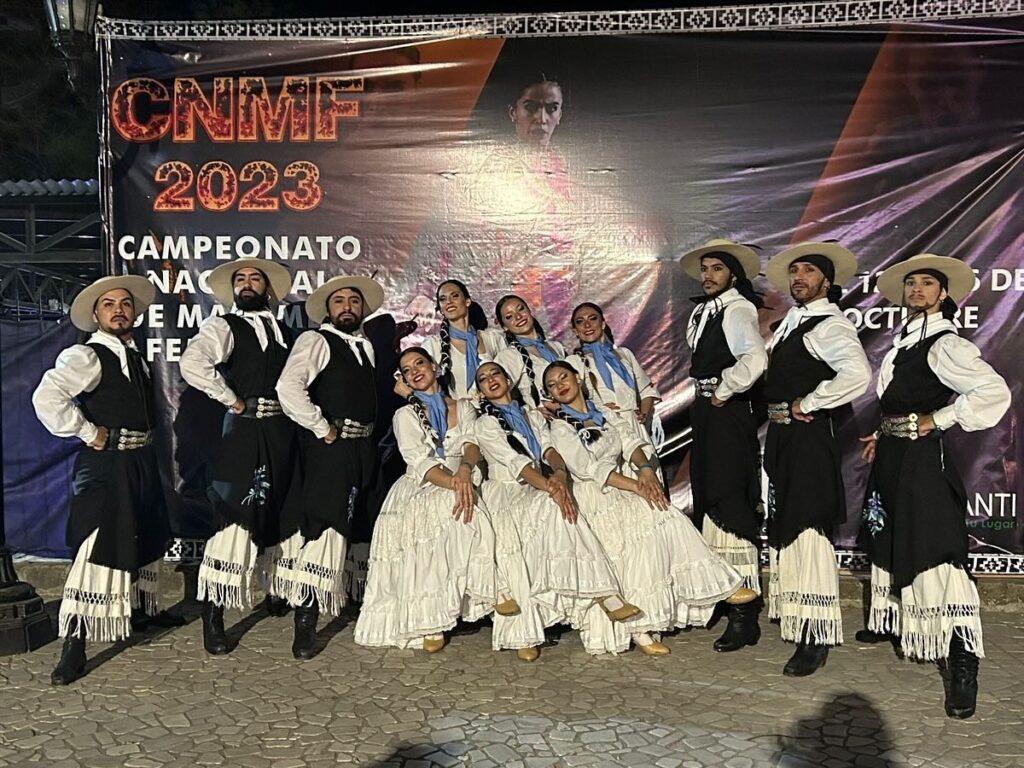 Meritoria actuación del Cuerpo Folclórico Municipal en certamen nacional