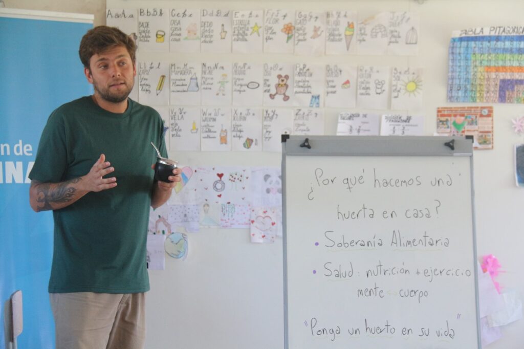 Buena convocatoria del programa “Huerta en Casa” en barrio Iturbide