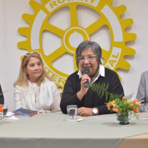 Se presentó el libro “Los Hermanamientos”, que narra el lazo histórico entre dos ciudades en torno a Cayetano Silva