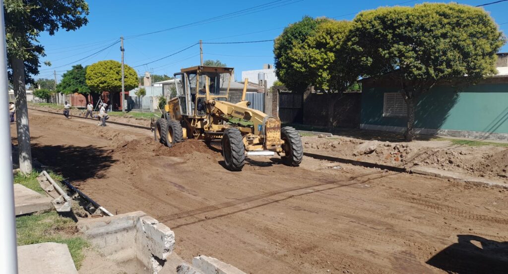 Preparan para hormigonar una nueva cuadra en barrio San José Obrero